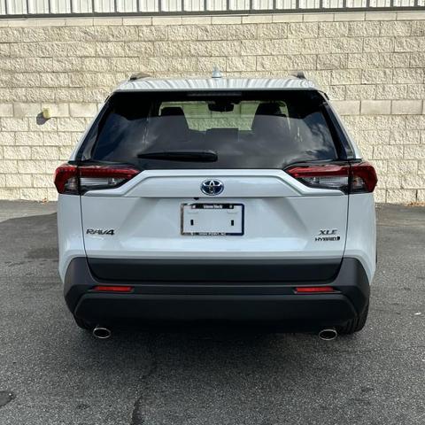 2024 toyota rav4 hybrid xle premium