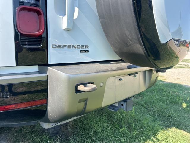 2023 land rover defender 130 x-dynamic se