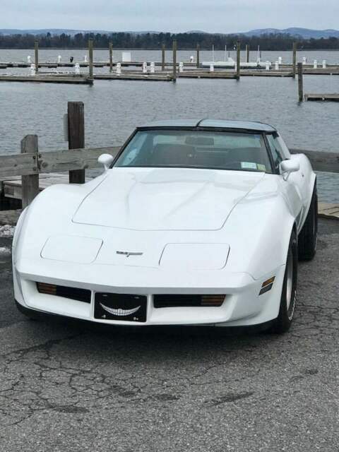 1980 4 speed corvette, original numbers matching, no reserve