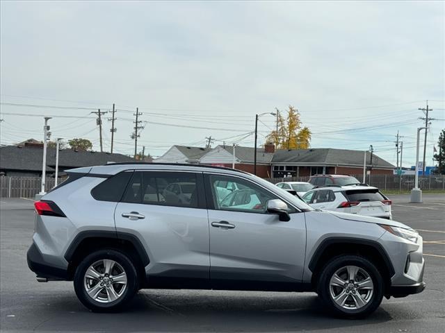 2023 toyota rav4 xle