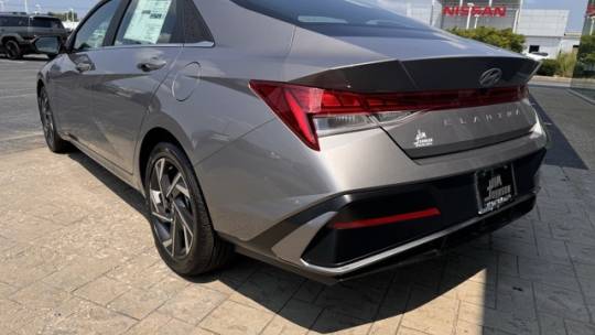 2024 Hyundai Elantra