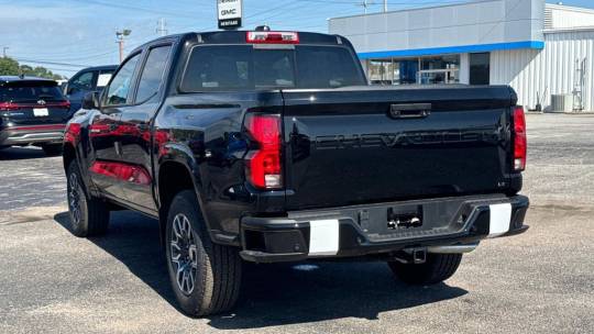 2024 Chevrolet 2wd lt