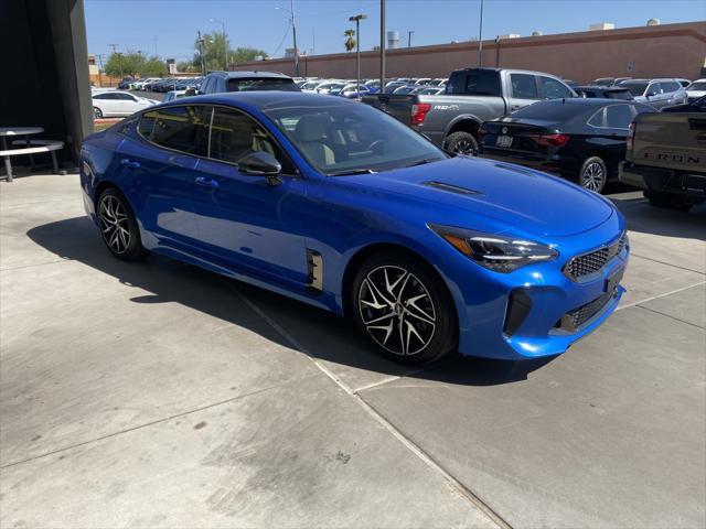 2022 kia stinger gt-line