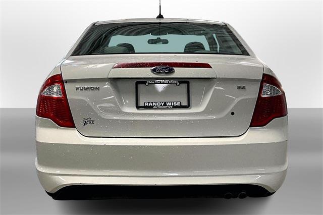 2010 ford fusion se