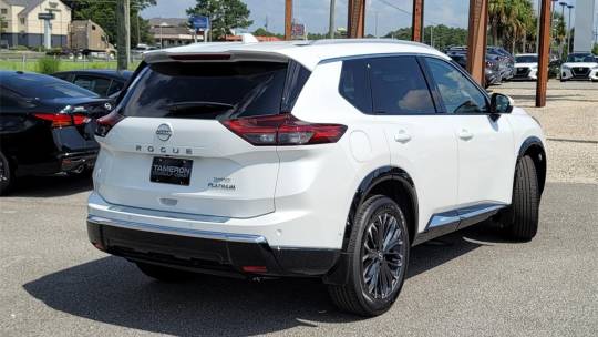 2024 Nissan Rogue platinum