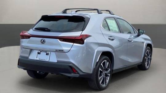 2025 Lexus UX