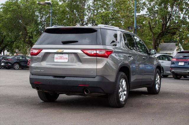 2018 chevrolet traverse lt cloth