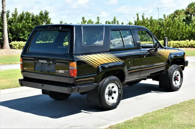 stunning one family owned 1988 4runner 2.4l i4 manual 4wd must be seen driven