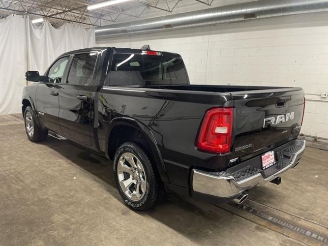 new 2025 ram 1500 big horn crew cab 4x4 5'7 box