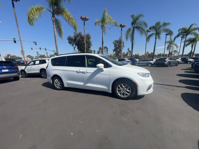 2022 chrysler pacifica touring l