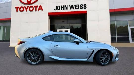 2022 subaru brz limited