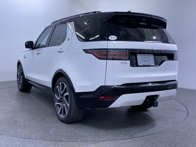 2024 land rover discovery p360 dynamic se