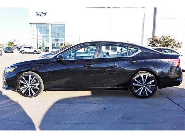 2021 nissan altima 2.0 sr