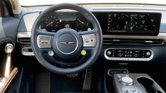 2023 Genesis GV60