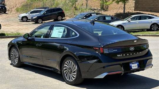 new 2024 hyundai sonata hybrid sel fwd