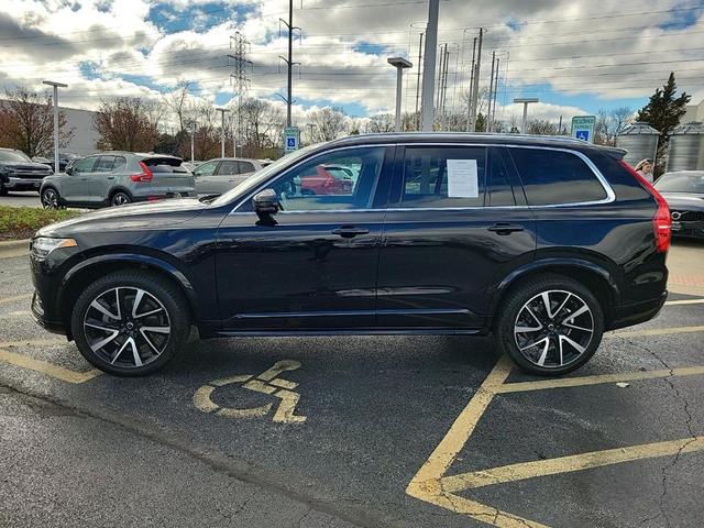 2022 volvo xc90 t6 momentum 7 passenger
