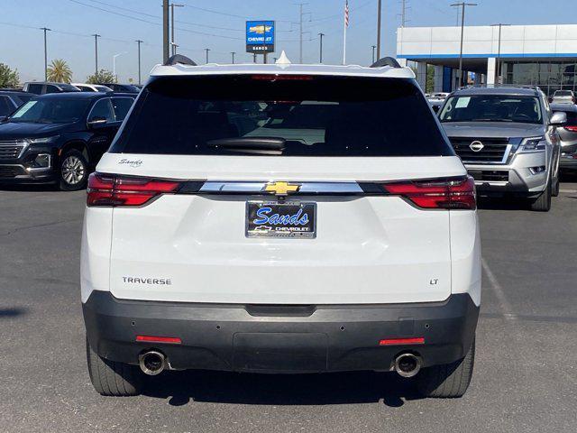 2023 chevrolet traverse lt cloth