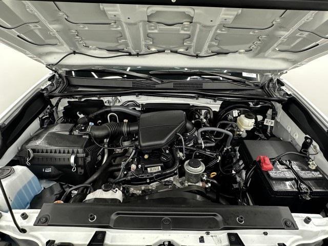2023 toyota tacoma sr