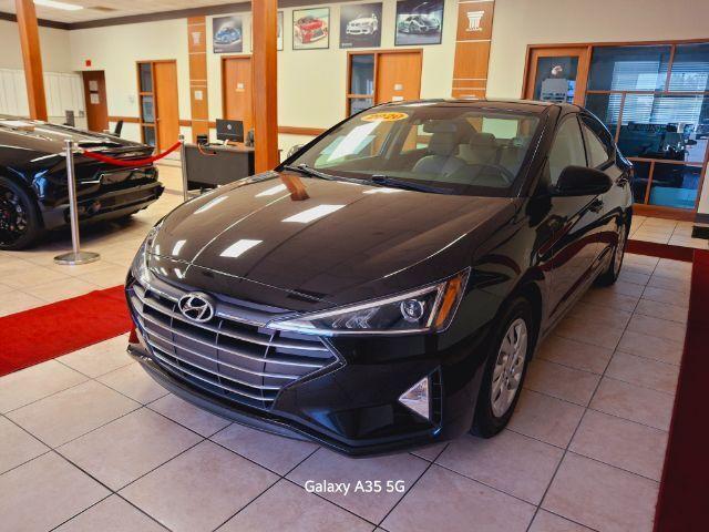 2020 hyundai elantra se