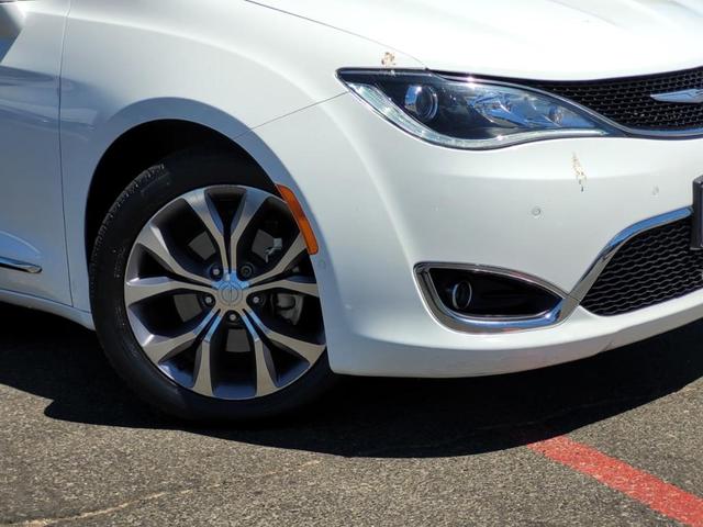 2020 chrysler pacifica limited