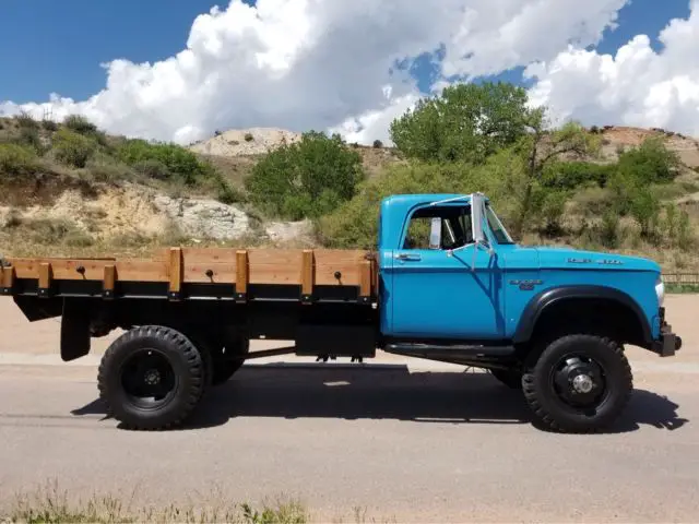 1966 dodge power wagon 500