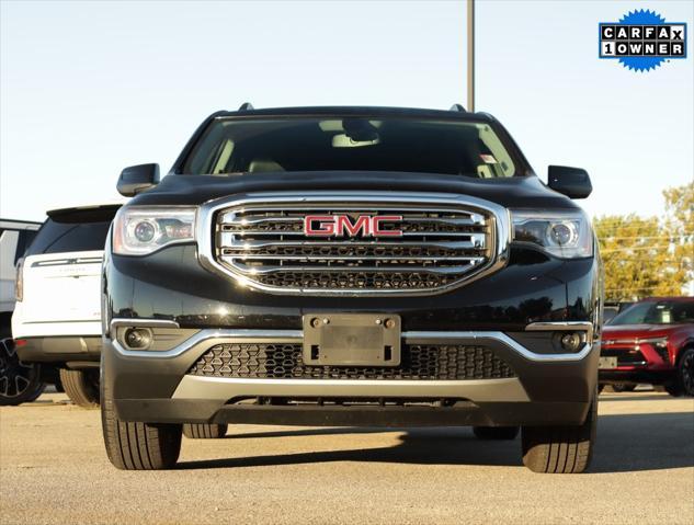 2017 gmc acadia slt-1