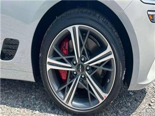 2025 Genesis G70 3.3t sport advanced