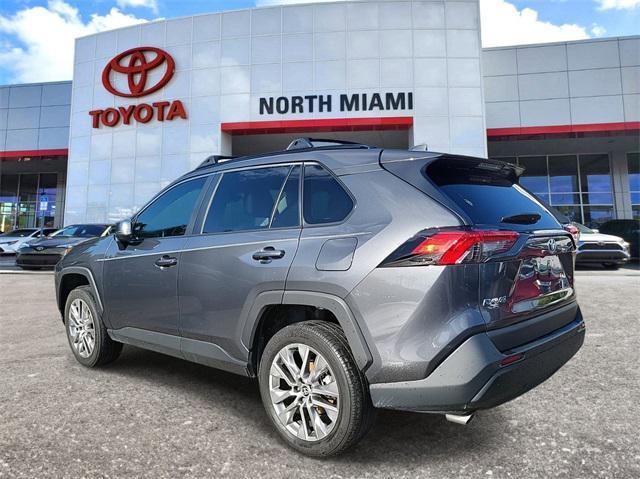 2023 toyota rav4 xle