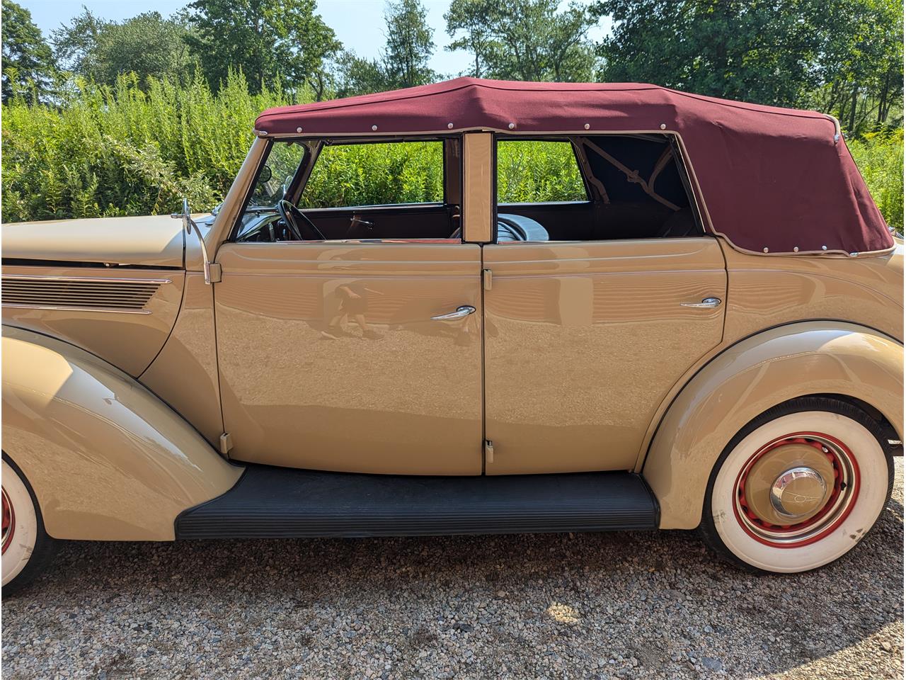 1937 ford deluxe