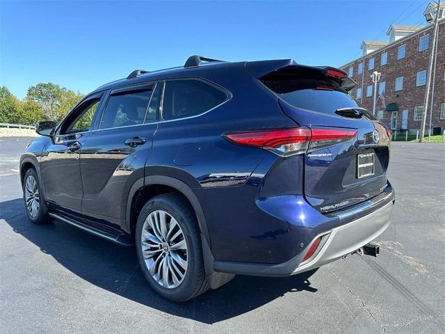 2021 toyota highlander platinum