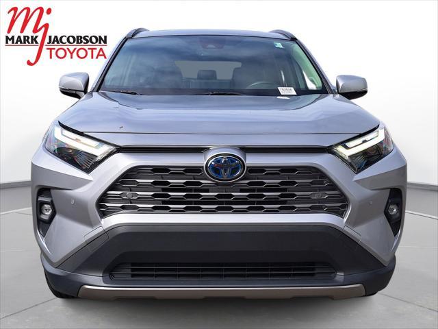 2022 toyota rav4 hybrid se