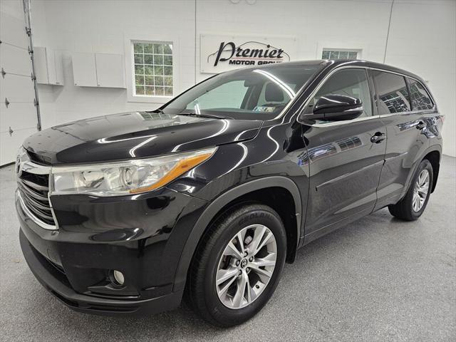 2016 toyota highlander le plus