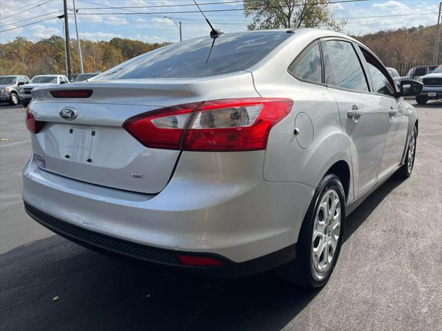 2012 ford focus se