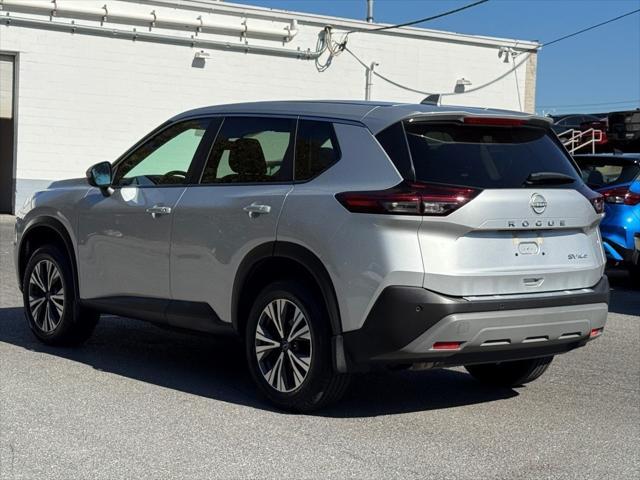 2022 nissan rogue sv