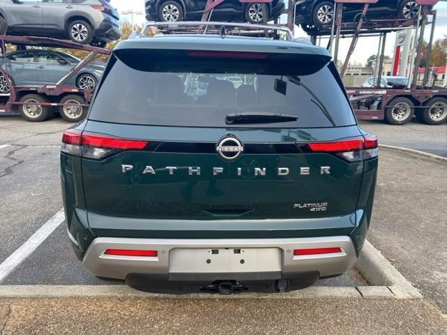 2022 nissan pathfinder platinum