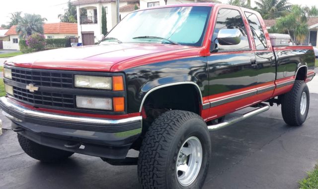 excellent truck! long 8 ft bed!