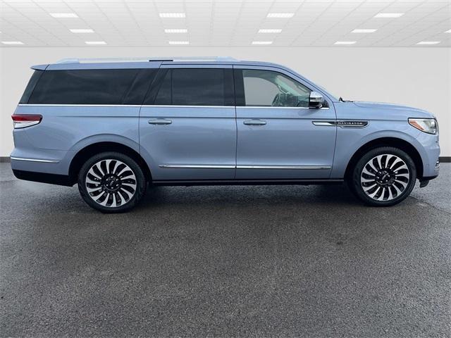 2024 lincoln navigator l black label