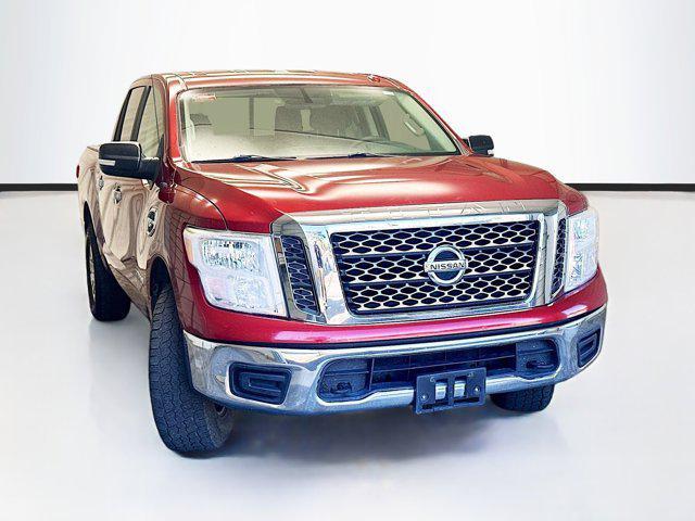 2017 nissan titan sv