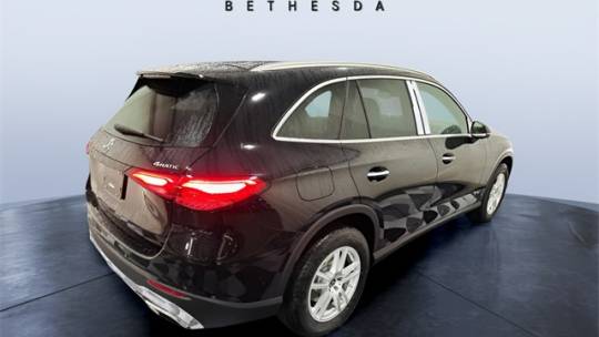 2025 Mercedes-Benz GLC
