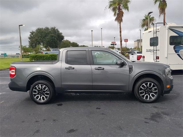 2023 ford maverick lariat
