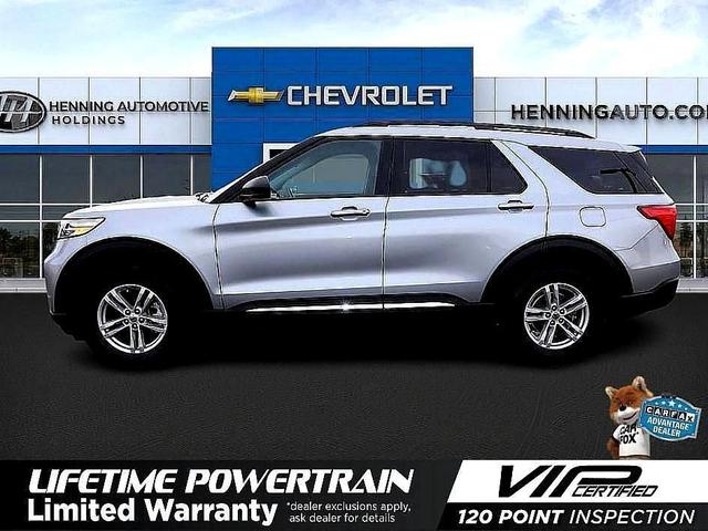 2022 ford explorer xlt