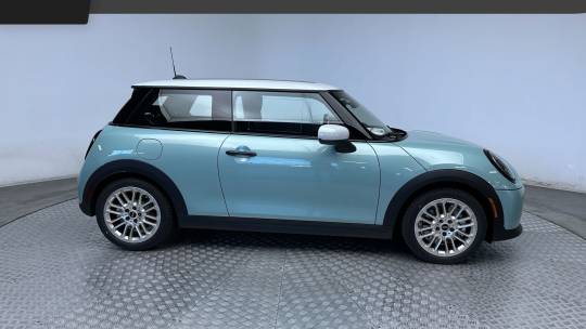 2025 Mini Hardtop