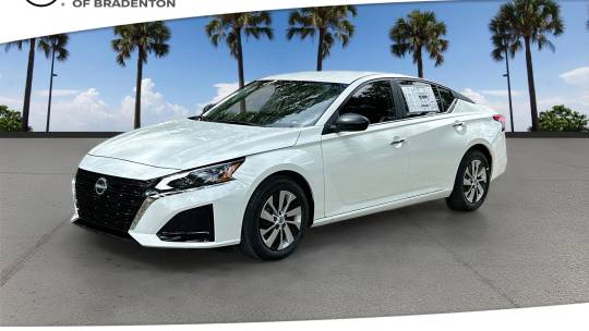 2025 Nissan Altima