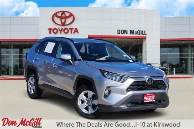 2019 toyota rav4 xle