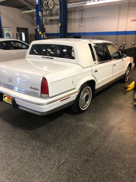 1992 chrysler new yorker fifth ave