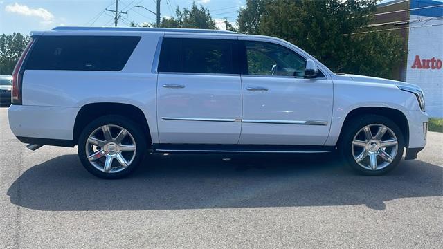 2017 cadillac escalade esv luxury