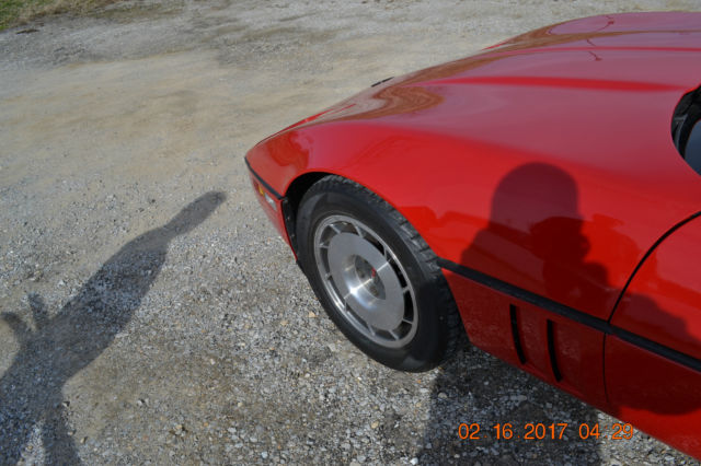 1987 corvette targa 5.7l auto loaded excellent condition in beautiful bright red