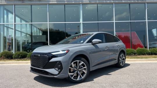 2024 Audi Q4 e-tron premium plus