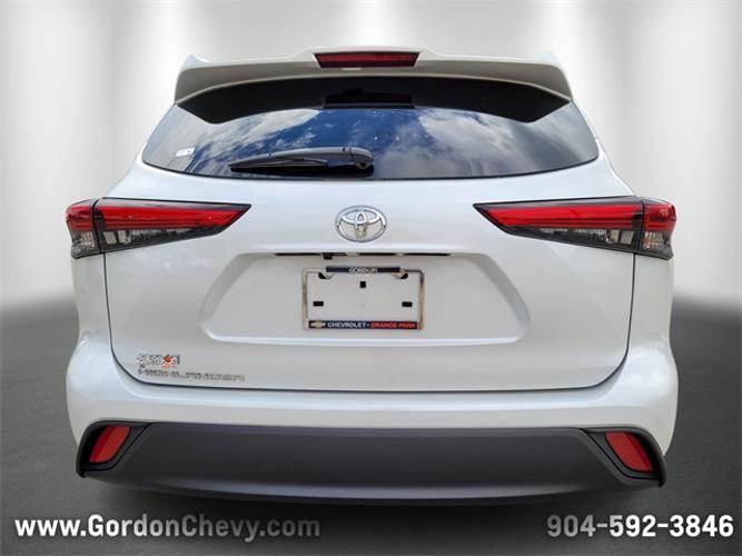 used 2023 toyota highlander l