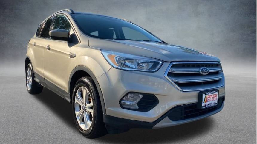 2018 ford escape se